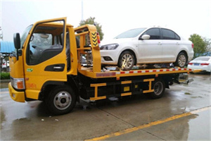 漯河附近拖车救援24小时服务热线